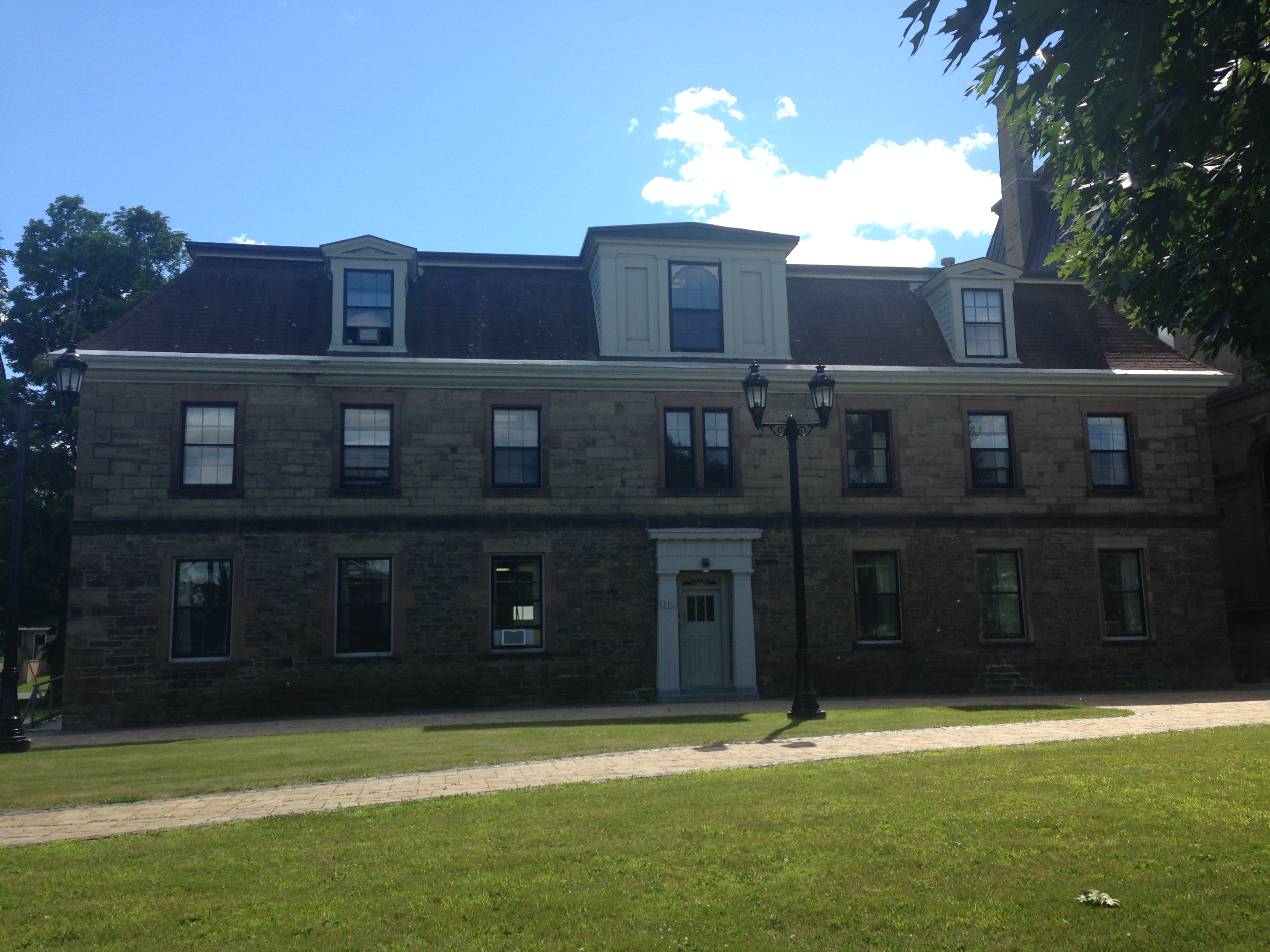 Secretary&#039;s Office, Fredericton